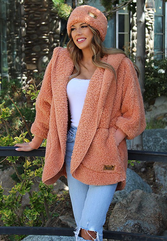 Cozy Elegance: Embrace the Season with the Twist Sweater